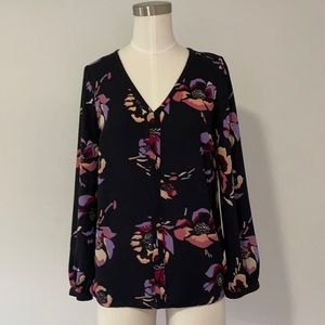 Jcrew floral print purple pink navy blue v neck blouse size 0.